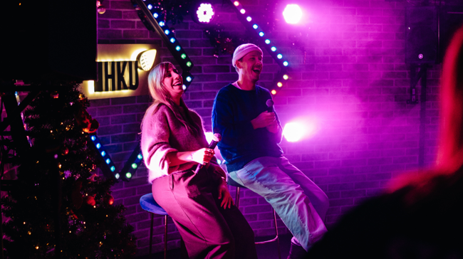 Arcady team zingt karaoke tijdens jubileumreis in Lapland