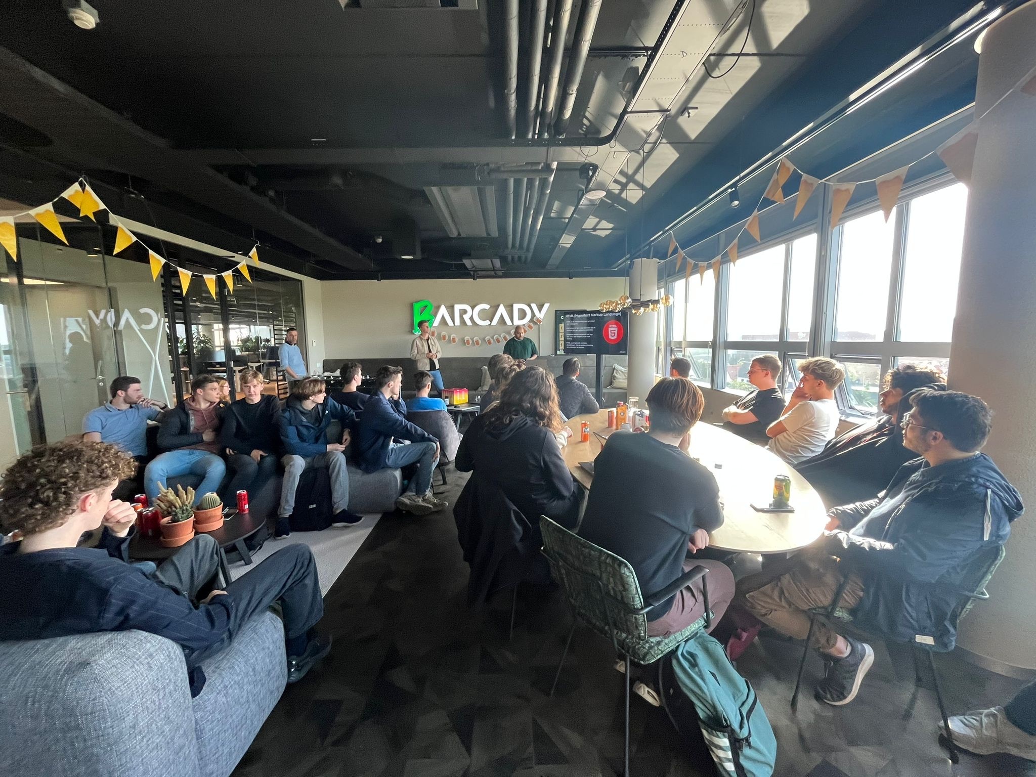 kennissessie barcady met alle collega's van Arcady