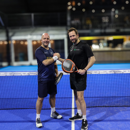 Kerst met ballen sponsor Arcady, foto van Maico ten Brinke en Jakko Slot